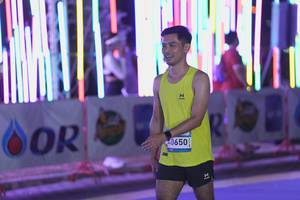 BIB: 40650
                            <button type="button" onclick="openModal(23197485)" class="btn btn-primary btn-sm float-right btn-popup" data-toggle="modal" data-target=".modal-high-quality">
                        <i class="fas fa-shopping-cart"></i> Add to Cart
                    </button>
                                            <button type="button" onclick="isThisMe(23197485, true)" class="btn btn-success btn-sm float-right btn-popup btn-isme hidden" data-toggle="tooltip" data-placement="bottom" title="นี่คือรูปของคุณใช่ไหม คลิกที่นี่เพื่อเอาเข้าอัลบั้ม">
                        <i class="fas fa-plus"></i> Add to album
                    </button>
                    <button type="button" onclick="isThisMe(23197485, false)" class="btn btn-warning btn-sm float-right btn-popup btn-isnotme hidden">
                        <i class="fas fa-ban"></i> Remove from album
                    </button>